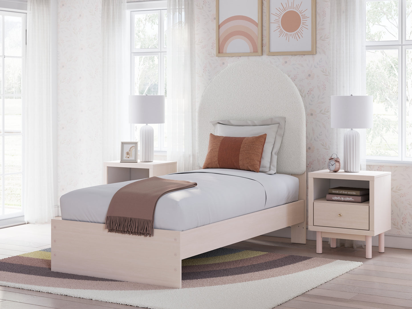 Wistenpine  Upholstered Panel Bed