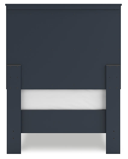 Simmenfort Platform Bed