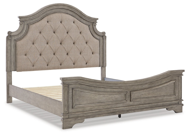 Lodenbay California King Panel Bed with Mirrored Dresser and Chest