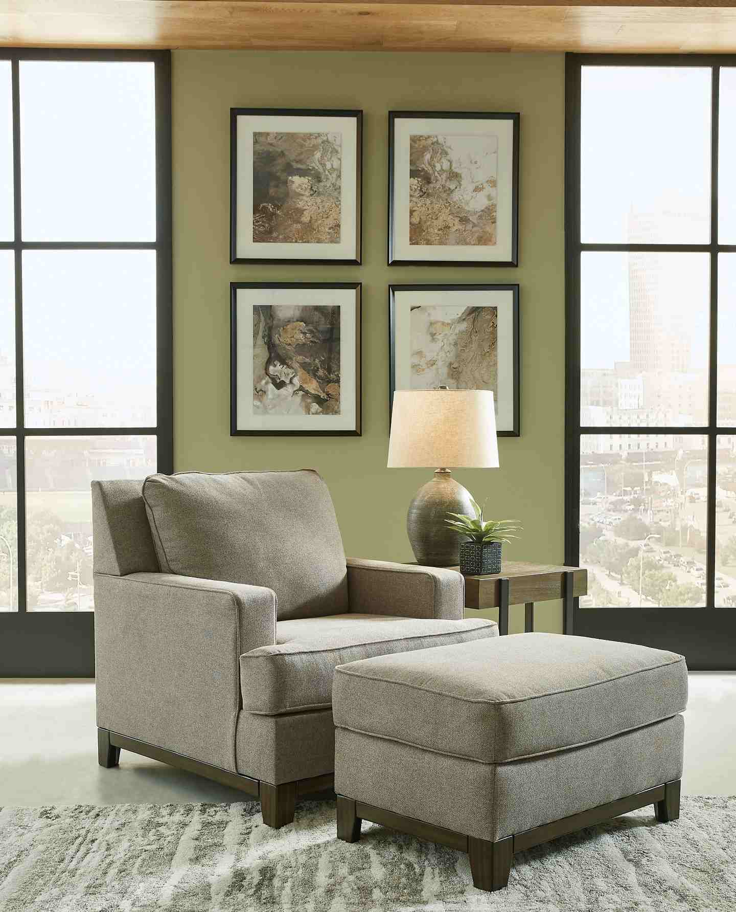 Living Room > Chair w/ Ottoman